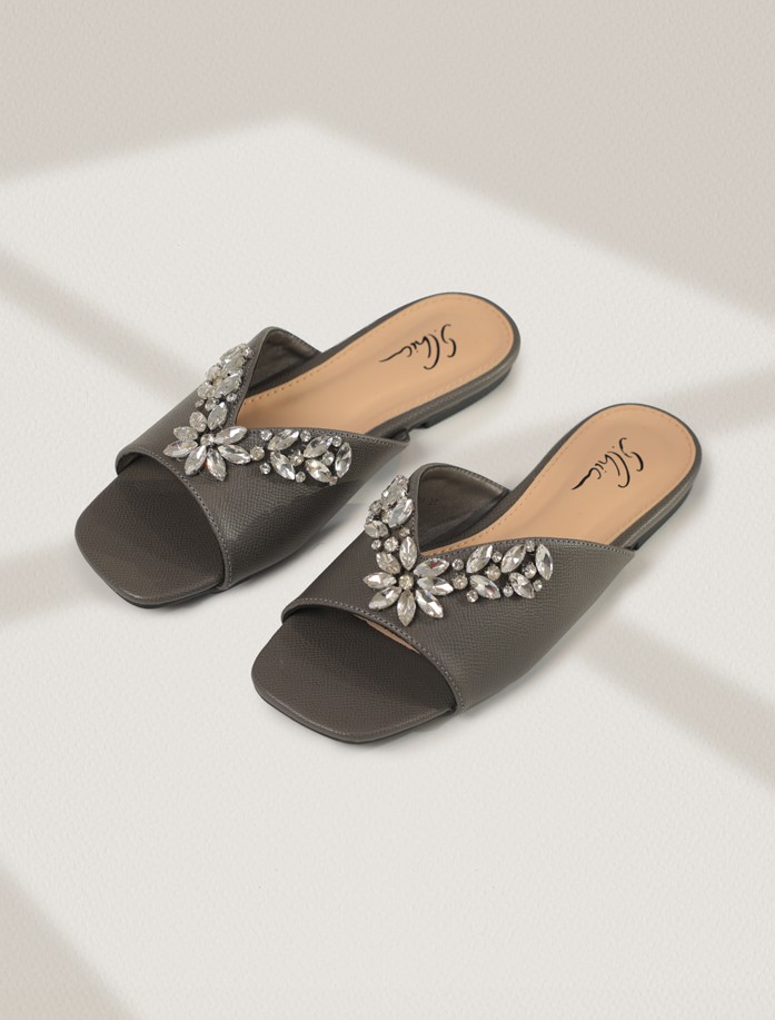 SC-B010 / Crystal Slippers