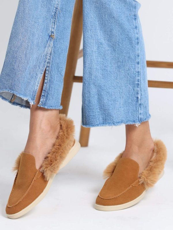 377-1 / Furry Chic Comfort Flats