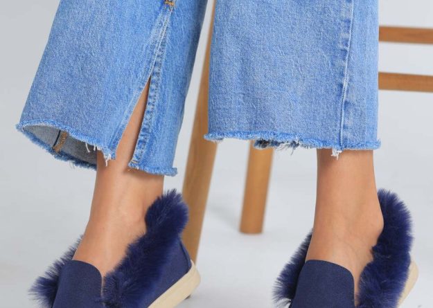 377-1 / Furry Chic Comfort Flats