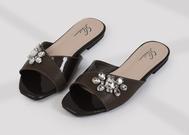 2088-208/Crystal Adorned Slippers