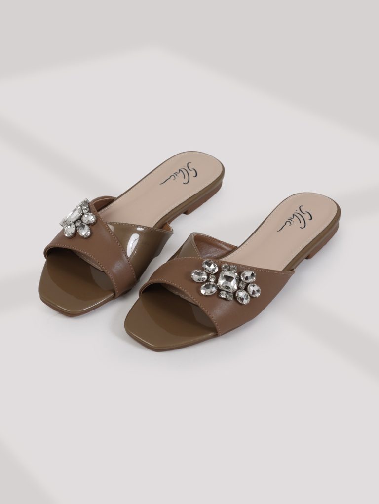2088-208/Crystal Adorned Slippers
