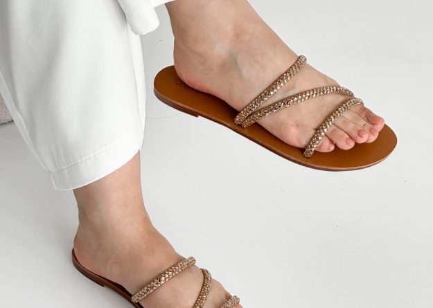 SC-B009 / Dazzling Day-to-Night Flats