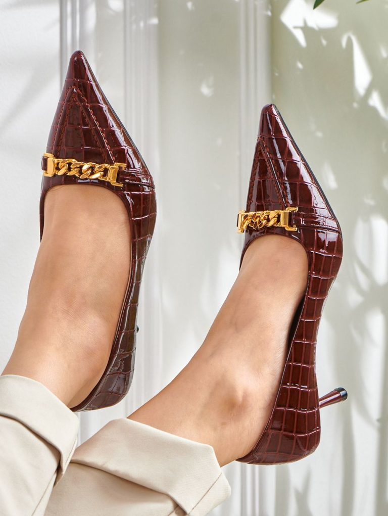 3611-10 / Golden Accented Elegance Heels