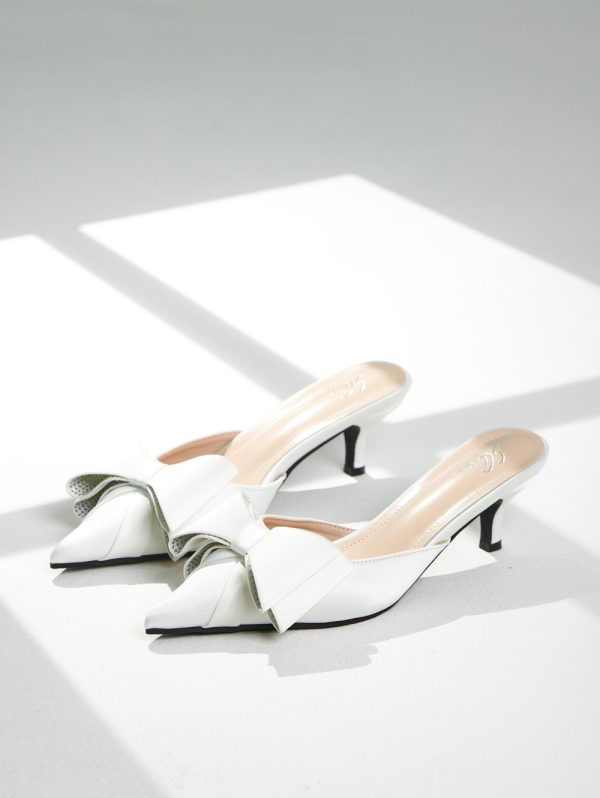 8288-53 / Kitten Heel Bow Mules