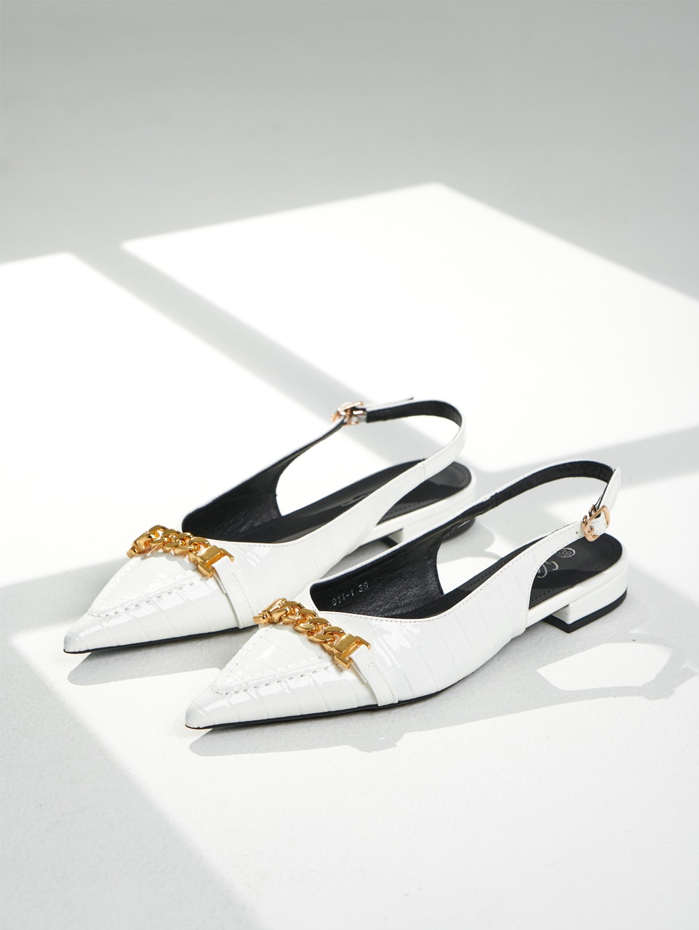 911-1 / Chain Slingback Sandals