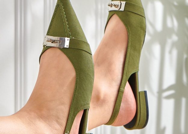 911-22 / Elegance Flat Slingback Sandals