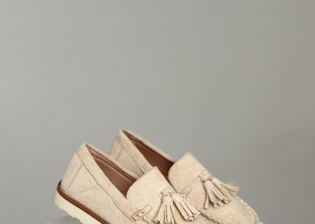 Chic and Cheerful Kids Shoes