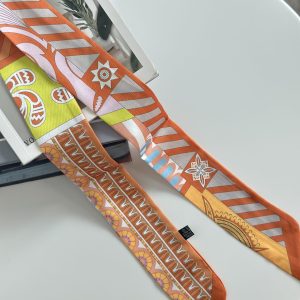 Autumn Radiance Bag Scarf