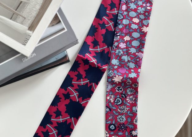 Oriental Elegance Scarf