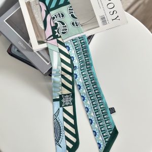 Bohemian Rhapsody Scarf