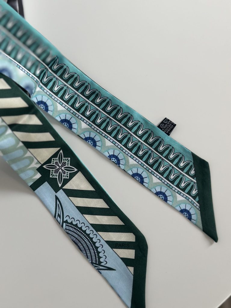 Bohemian Rhapsody Scarf