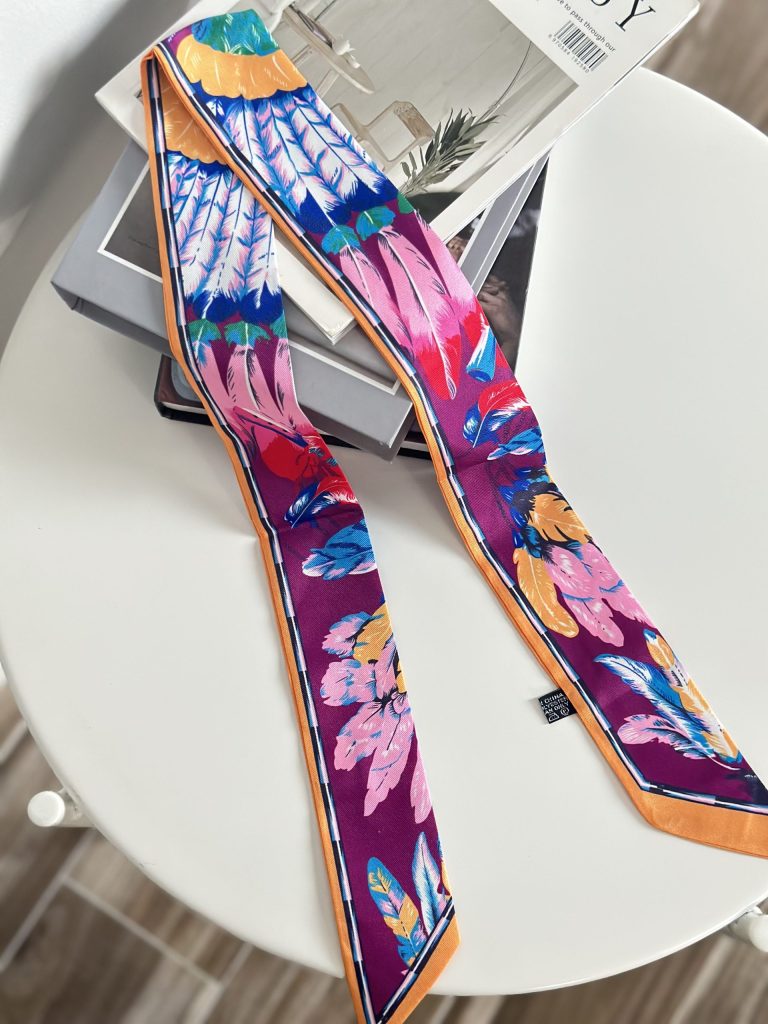 Plume Paradise Scarf