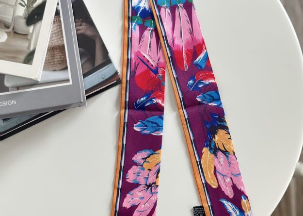Plume Paradise Scarf