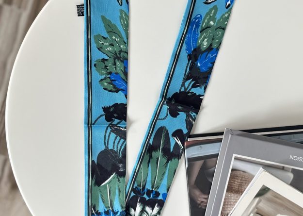 Feathered Frenzy Scarf