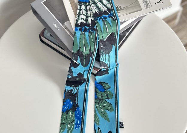 Feathered Frenzy Scarf