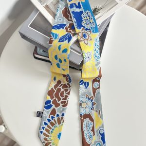 Summer Breeze Scarf