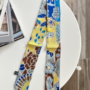 Summer Breeze Scarf