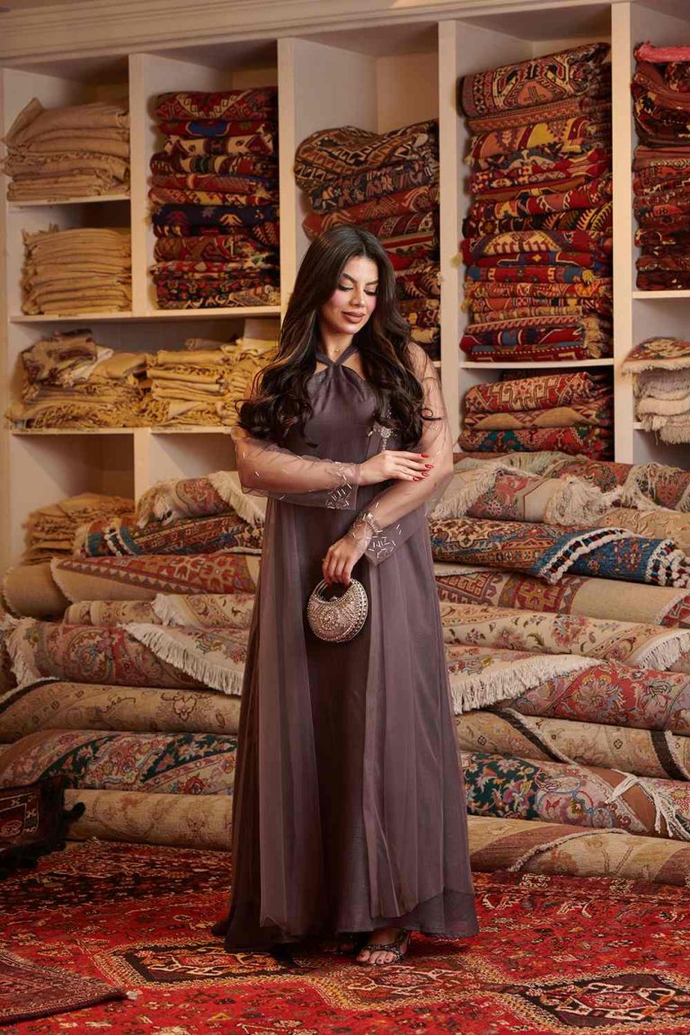 Elegant Sheer Sleeve Jalabiya