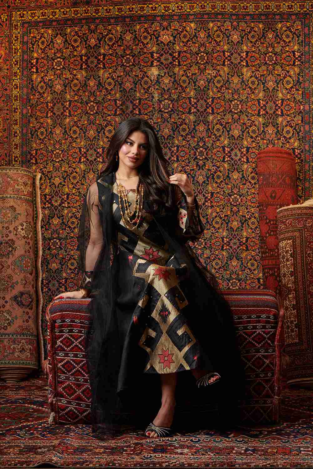 Elegant Geometric Sheer Jalabiya