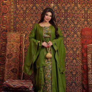Elegant Floral Layered Jalabiya