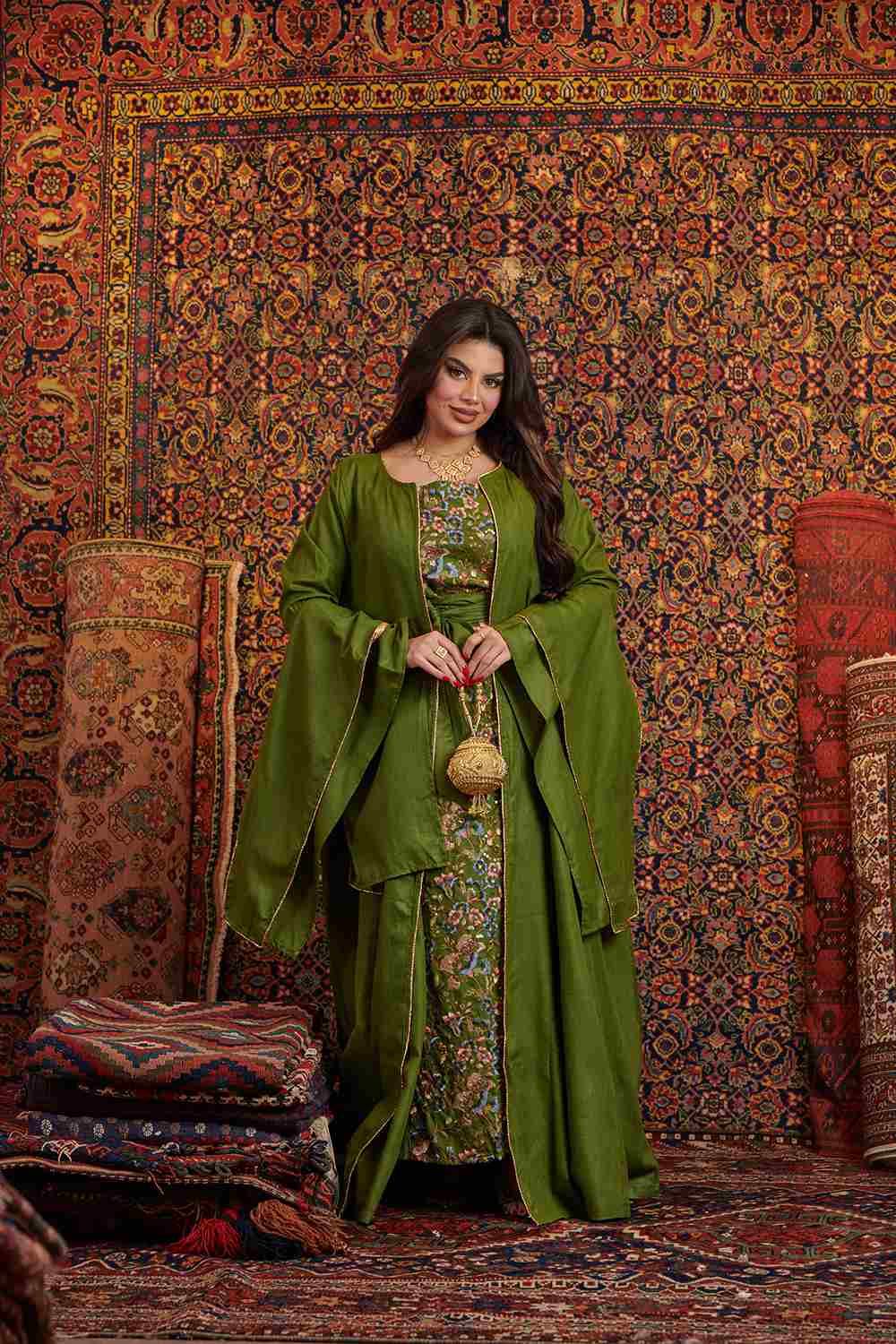 Elegant Floral Layered Jalabiya