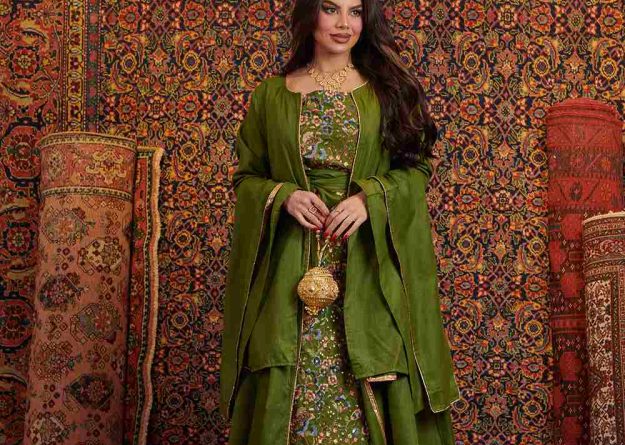 Elegant Floral Layered Jalabiya