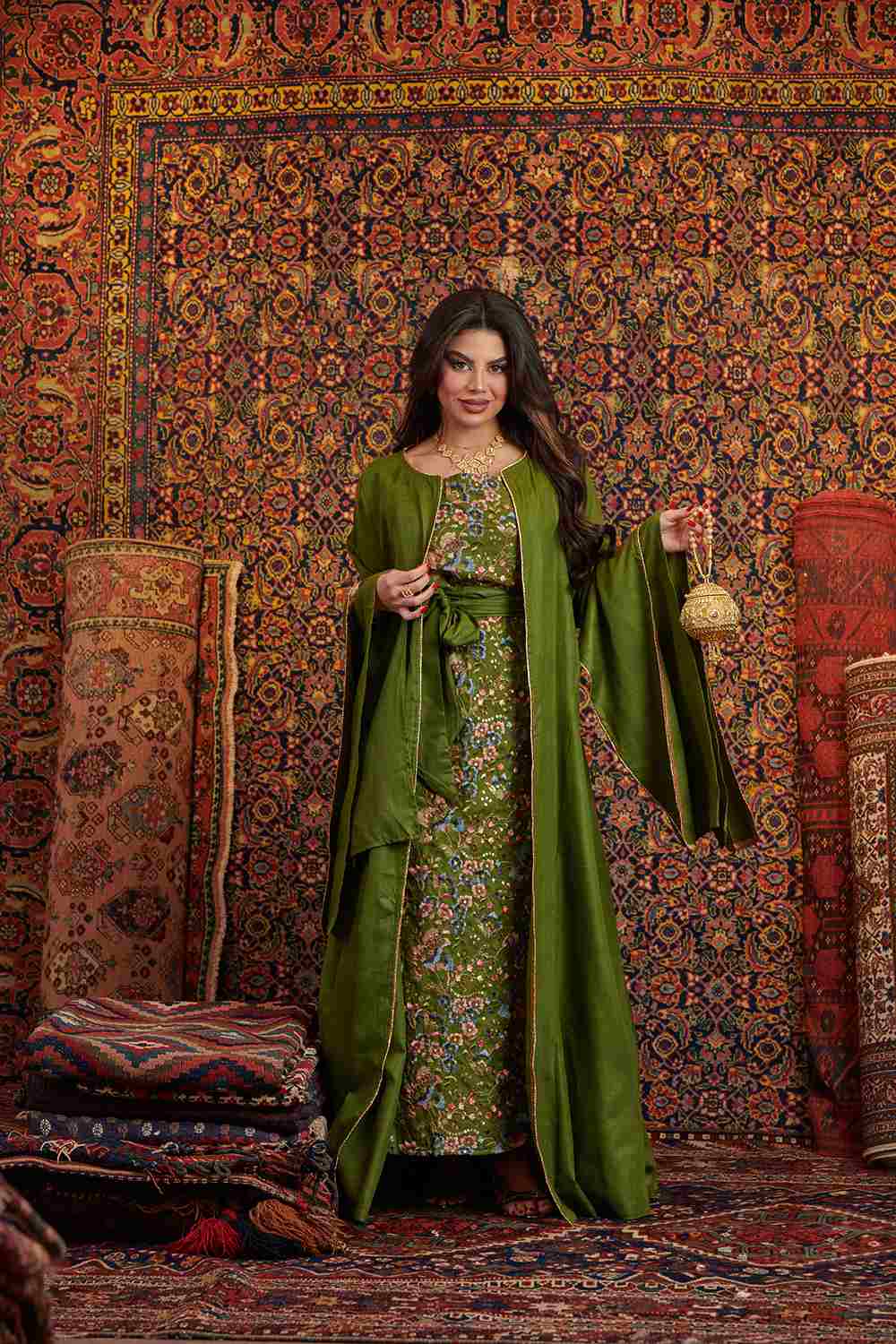 Elegant Floral Layered Jalabiya