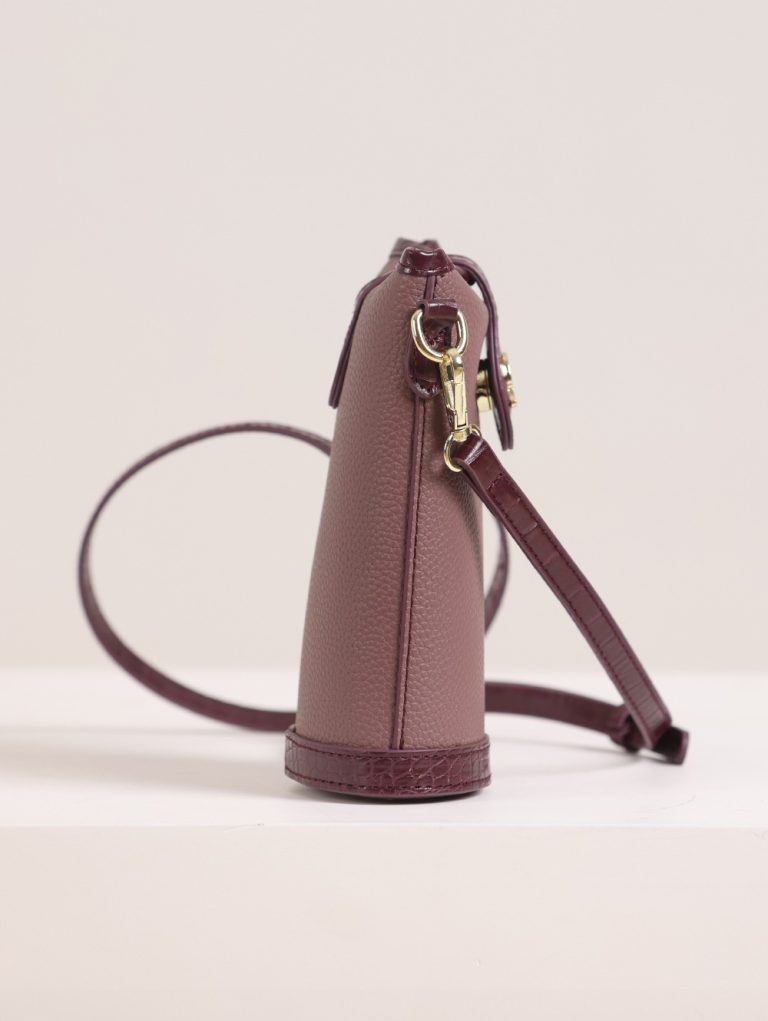 L144 - Modern Comfort Mini Bag