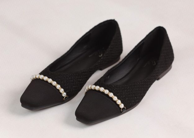 L15 FLAT SHOES