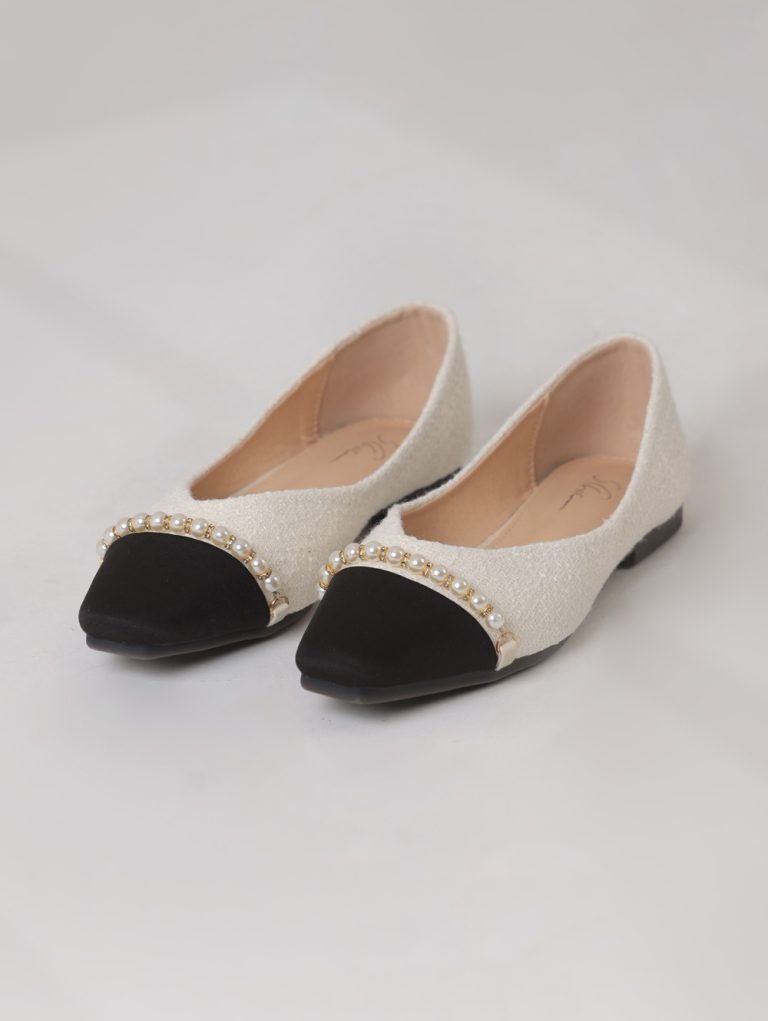 L15 FLAT SHOES