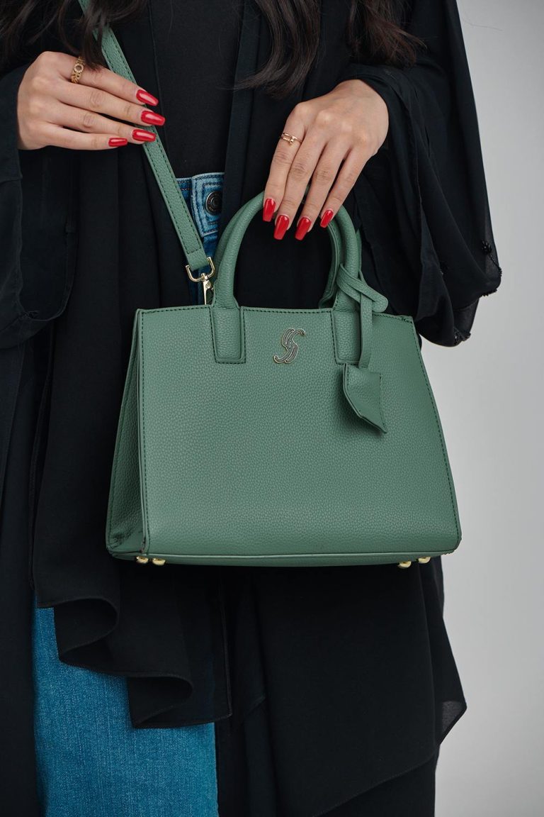 Stylish Leather Structured Carryall Handbag