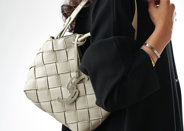 Leather Women Hand and crossbody Bag