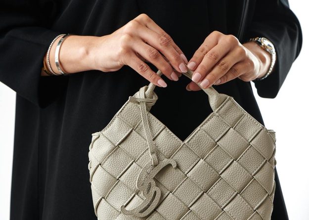 Leather Women Hand and crossbody Bag