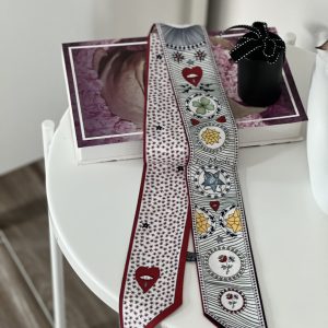 Dior-Inspired Constellation Twilly