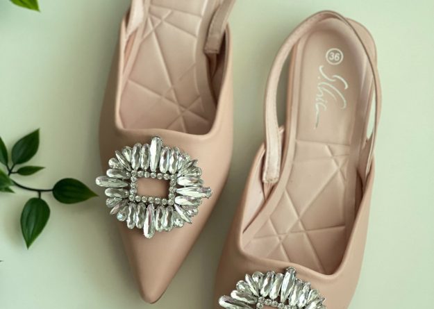 7336-28 / Jeweled Slingbacks