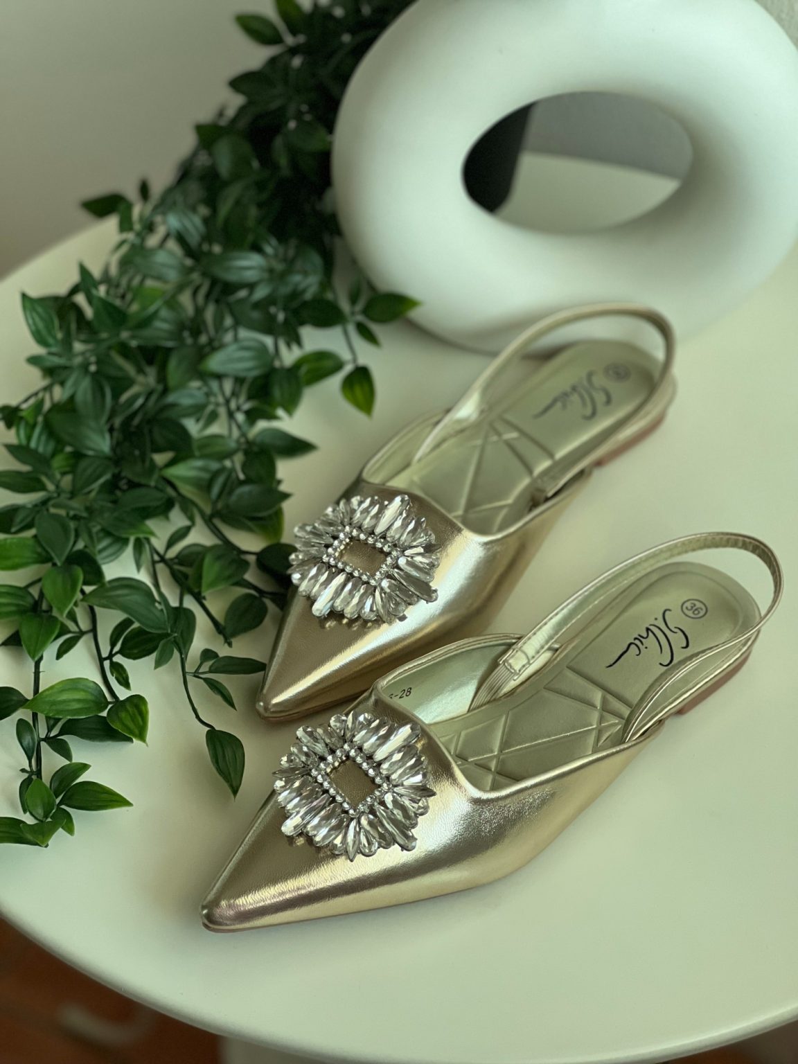 7336-28 / Jeweled Slingbacks