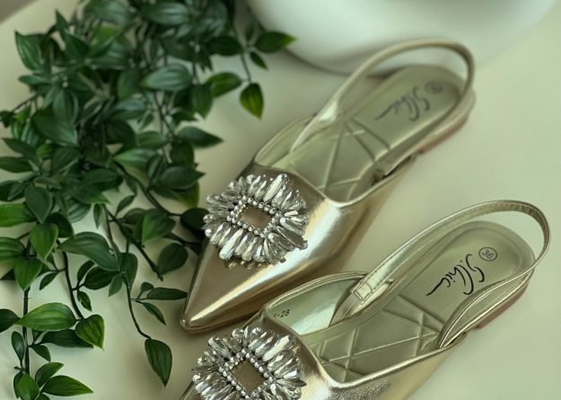 7336-28 / Jeweled Slingbacks