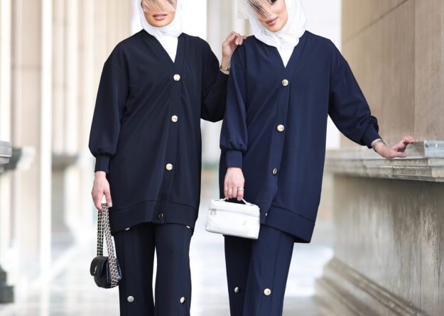 Midnight Modest Dual Suit