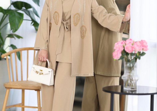Majestic Set Cardigan Top and Trouser