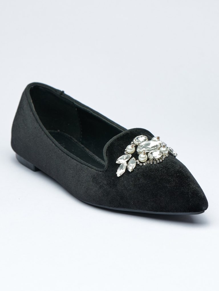 Elegent Velvet Flat shoes with crystal accessory
