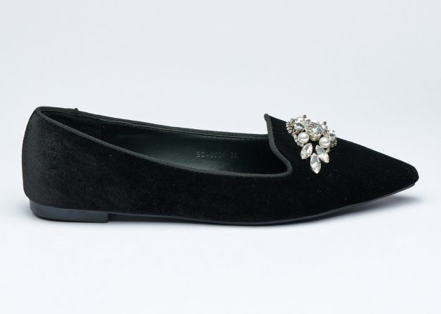 Elegent Velvet Flat shoes with crystal accessory