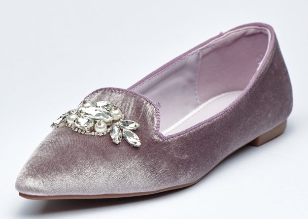 Elegent Velvet Flat shoes with crystal accessory