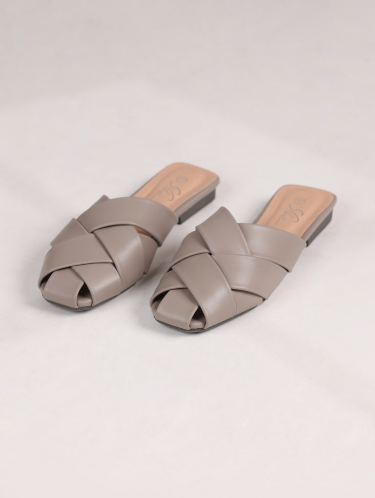 Woven Elegance Slippers