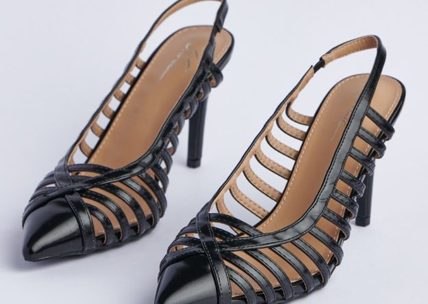 Strappy Pumps Heels