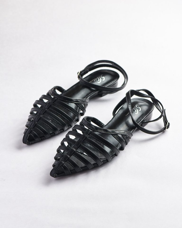 Strappy Tangle Elegance Flat Sandals