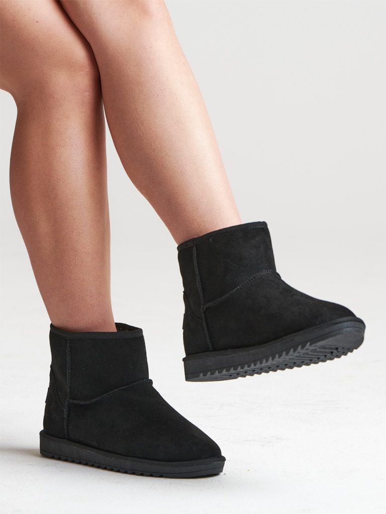 Golden Autumn Flat Ankle Uggs