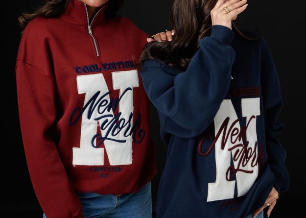 HALF-ZIP APPLIQUÉ SWEAT JACKET