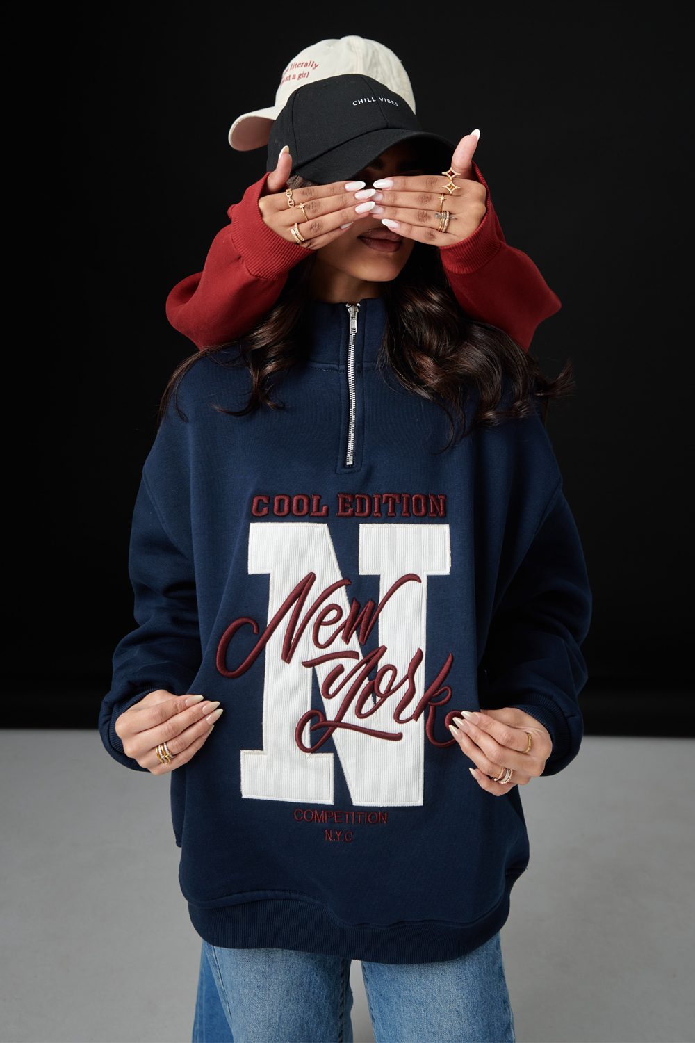 HALF-ZIP APPLIQUÉ SWEAT JACKET
