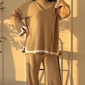 Chic Comfort Sweat Set with Stylish Detailing