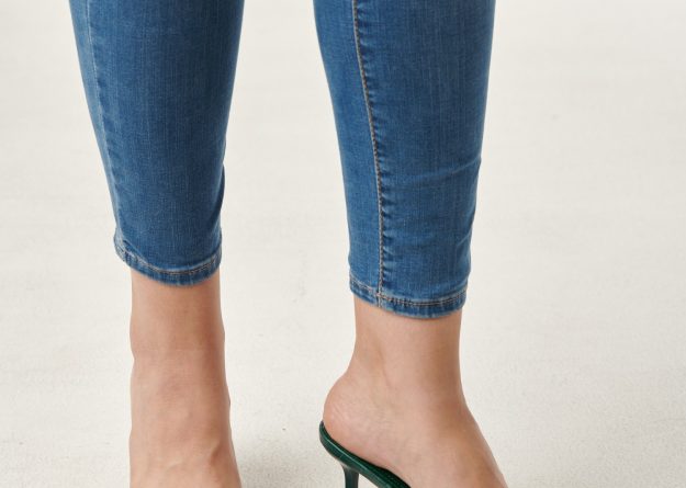 SC-D002 / Trendy Elegance Heels